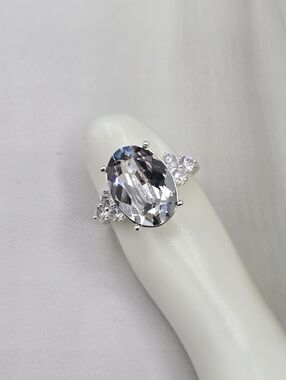 Swarovski Crystal Elements Silver Statement Ring Clear Size 6.75 Prom Bridal